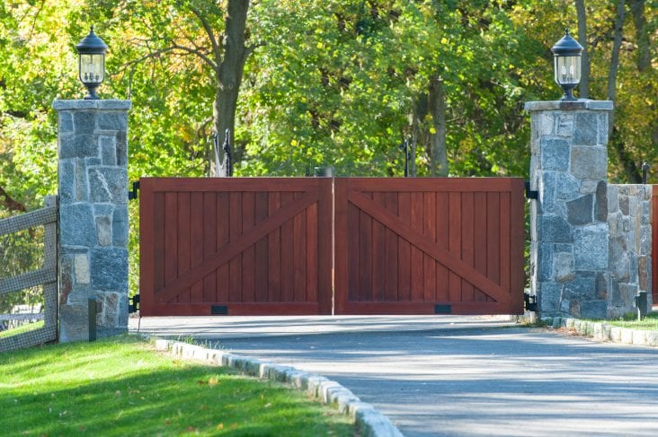 gate for your driveway